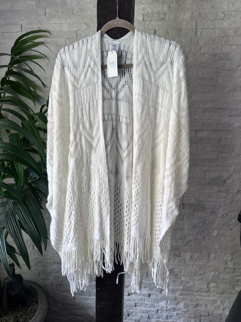 Time and Tru Cream Ivory Knit Fringe Boho Beach Cover Up One Size New with Tags